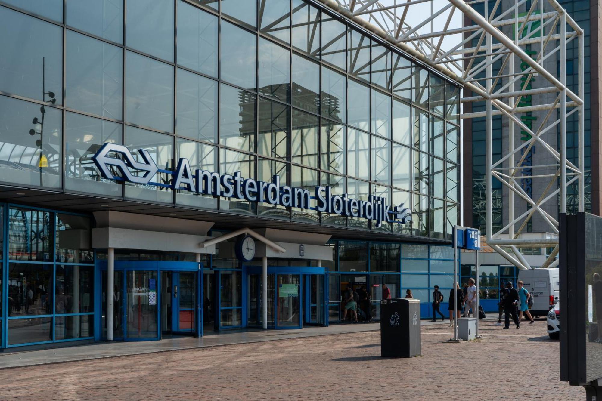 Meininger Hotel Amsterdam City West Exterior photo